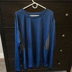 Real essentials long sleeved shirt